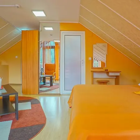 Rolizo 3* Braşov